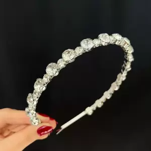 Simple and Chic Zircon Bridal Crown